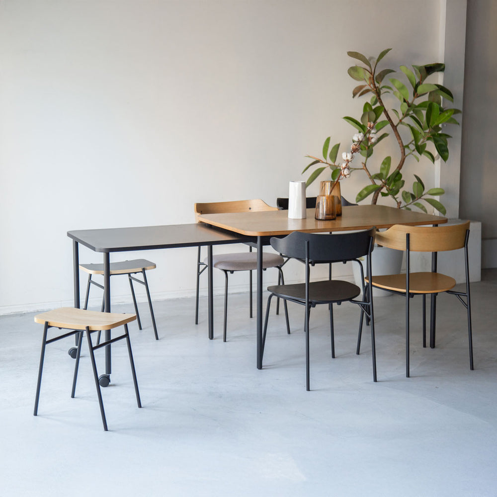 カペルⅡ ダイニングテーブル 角タイプ