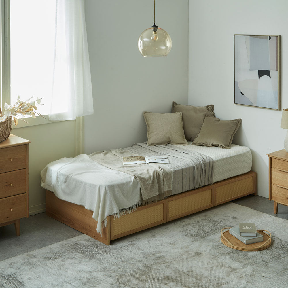 イハナ ベッドフレーム