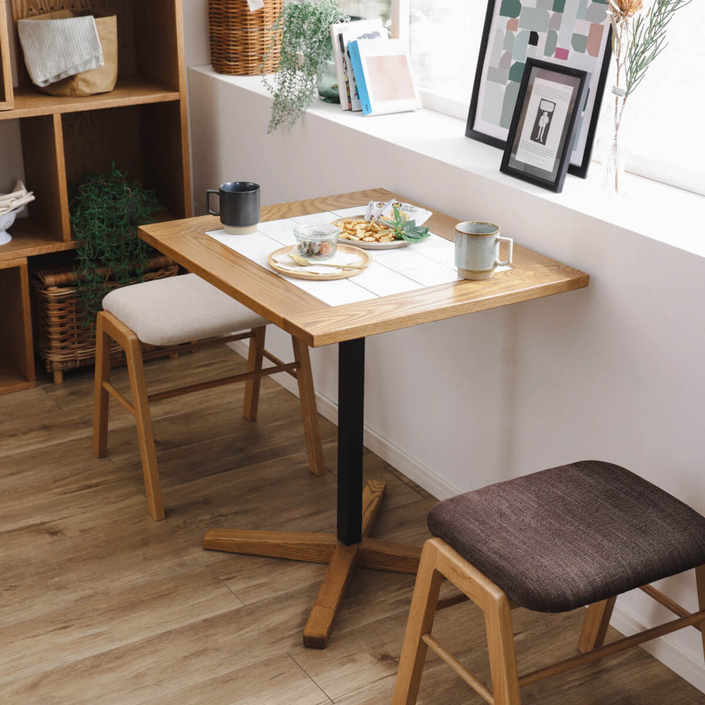 トフィーⅡ ダイニングテーブル